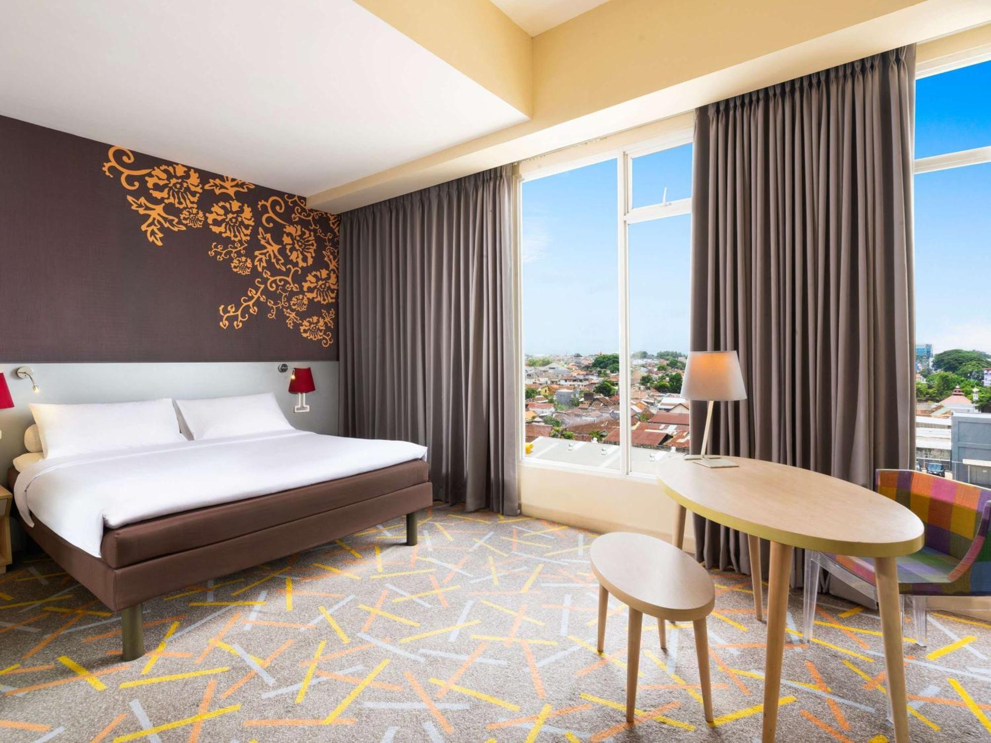 Ibis Styles Malang Hotel Екстериор снимка