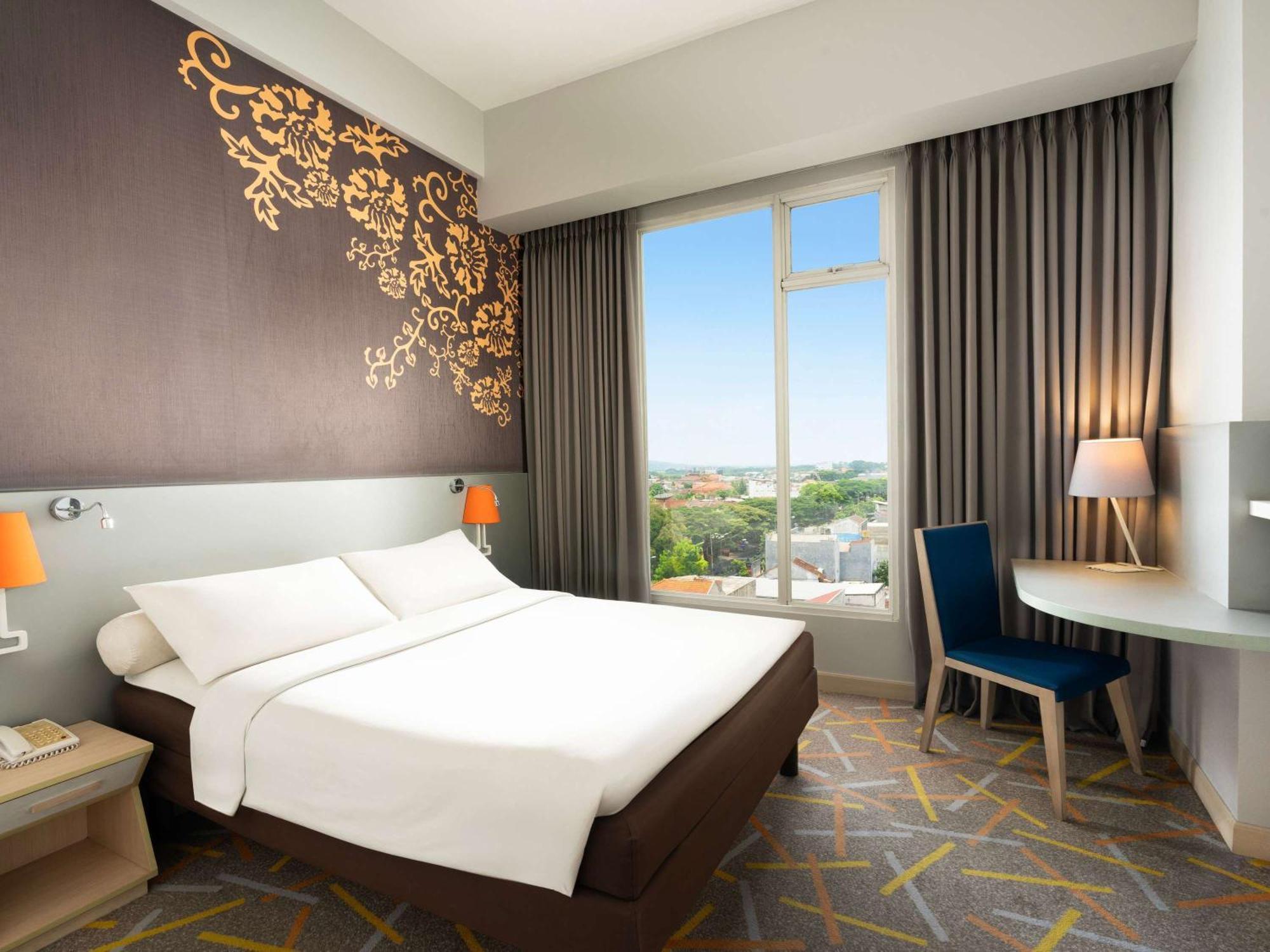 Ibis Styles Malang Hotel Екстериор снимка
