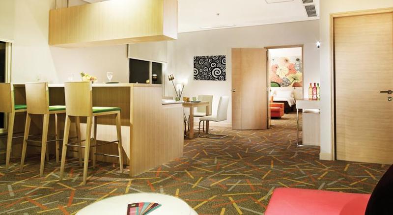 Ibis Styles Malang Hotel Екстериор снимка