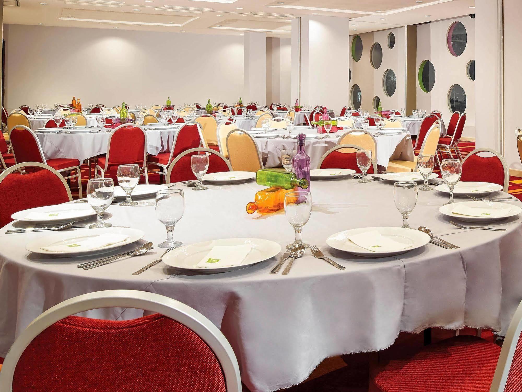 Ibis Styles Malang Hotel Екстериор снимка