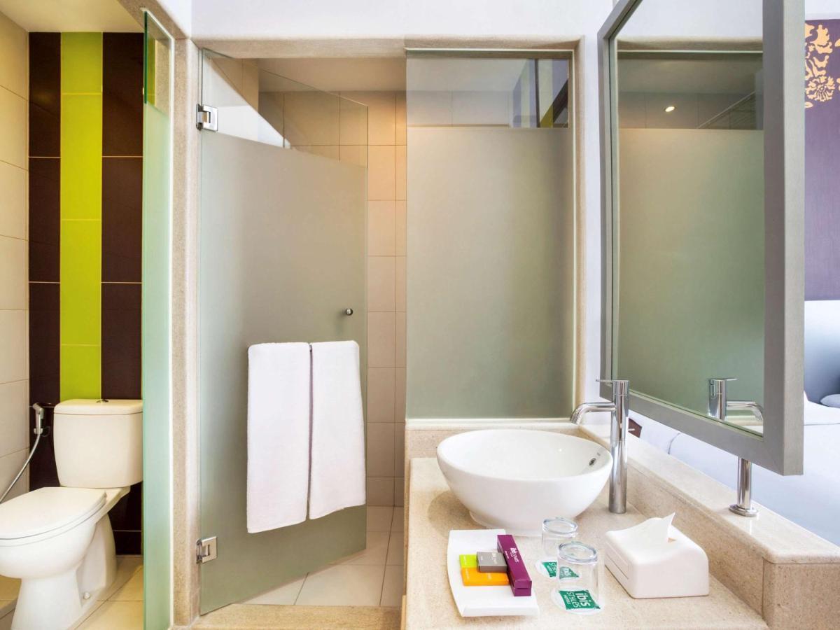 Ibis Styles Malang Hotel Екстериор снимка